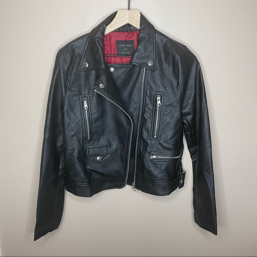 Love Tree Boutique Black Leather Jacket Size Large